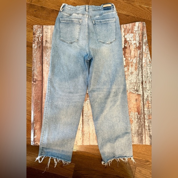 Blank NYC Blue Ankle Cropped Jeans with Frayed Hem - Picture 6 of 8